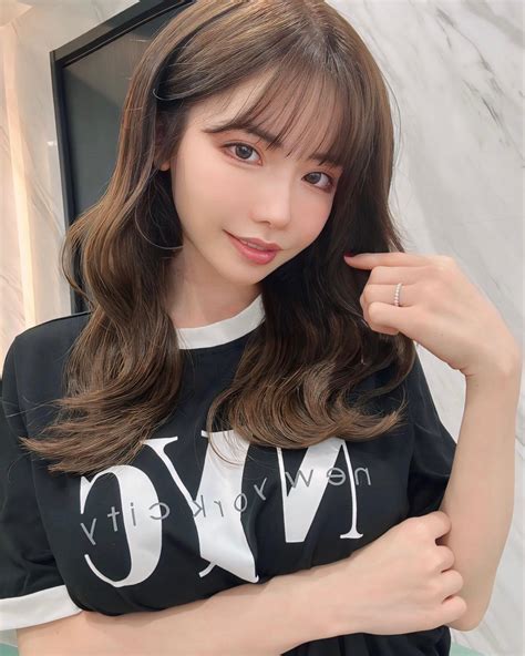 eimi fukafa|Eimi Fukada Bio, Age, Career, Net Worth, Height,。